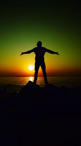Preview wallpaper man, silhouette, freedom, sunset