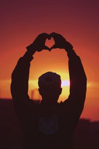Preview wallpaper man, silhouette, heart, sunset, hands