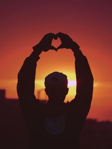 Preview wallpaper man, silhouette, heart, sunset, hands