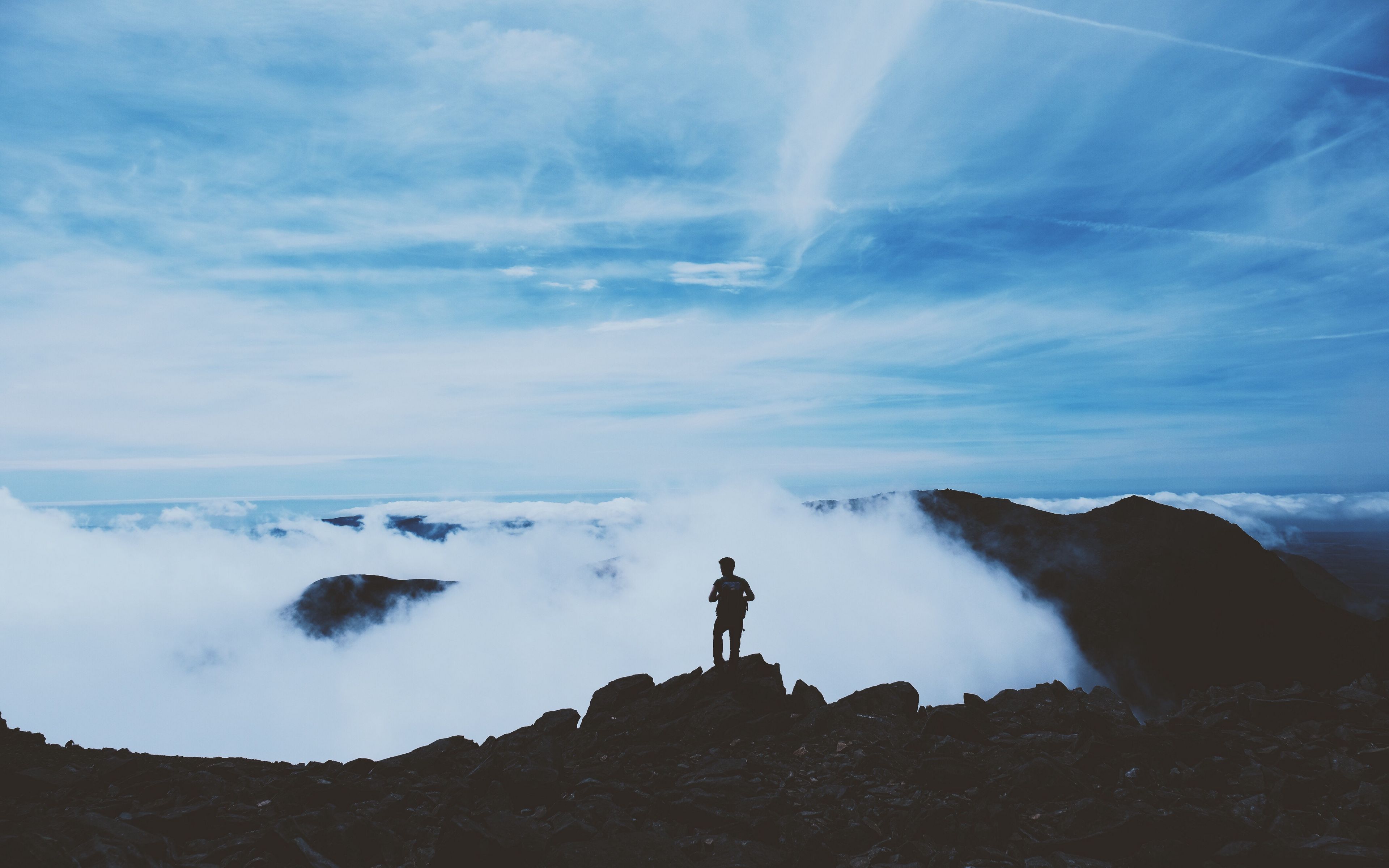 Download wallpaper 3840x2400 man, silhouette, mountains, clouds, top 4k ...