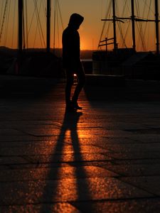 Preview wallpaper man, silhouette, shadow, sunset, dark