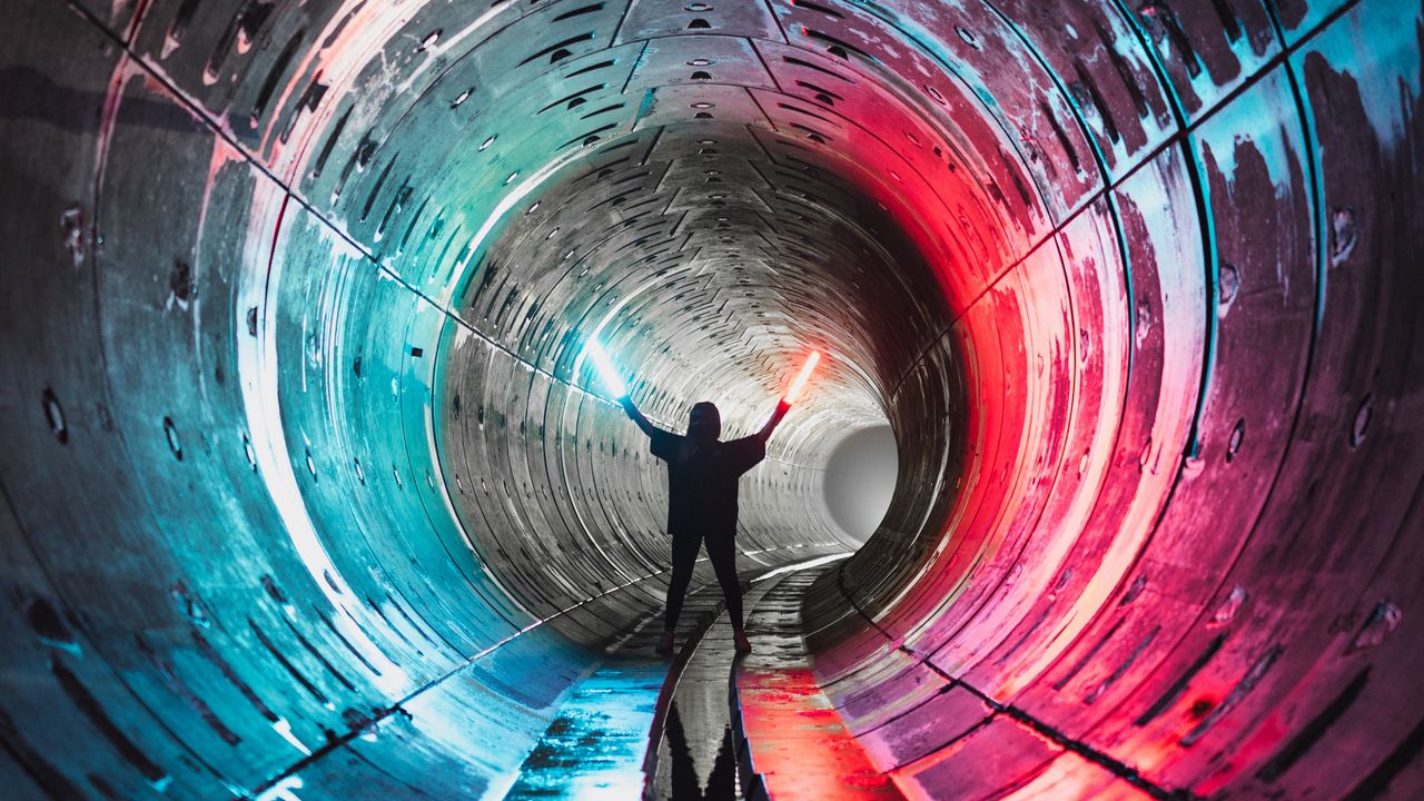 Wallpaper man, silhouette, tunnel, neon, glow