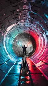Preview wallpaper man, silhouette, tunnel, neon, glow