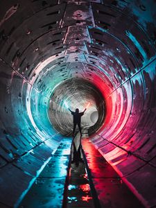 Preview wallpaper man, silhouette, tunnel, neon, glow