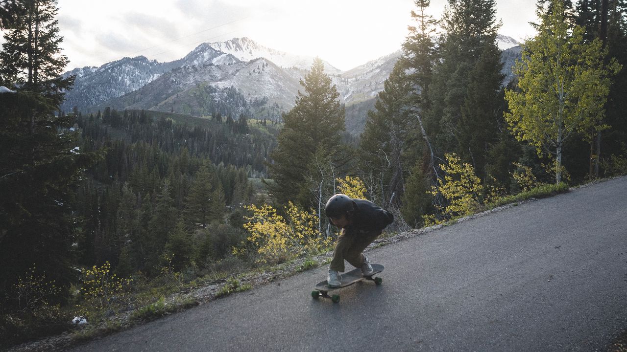 Wallpaper man, skate, helmet, slope, mountains