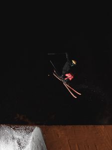 Preview wallpaper man, skiing, sport, jump, slope