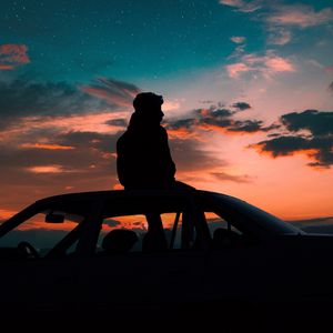 Preview wallpaper man, starry sky, car, solitude, loneliness