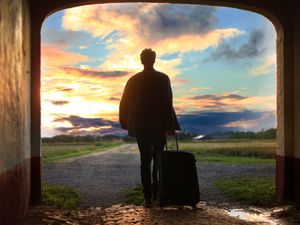 Preview wallpaper man, suitcase, travel, dawn
