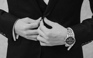 Preview wallpaper man, tuxedo, bw, suit, watch, groom