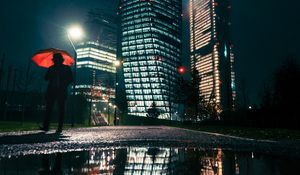 Preview wallpaper man, umbrella, night, rain, city