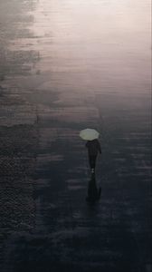 Preview wallpaper man, umbrella, road, alone, rain