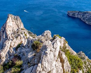 Preview wallpaper marseille, france, cliff, sea