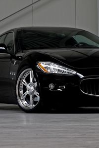 Preview wallpaper maserati, black, stylish, salon