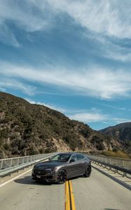 Preview wallpaper maserati levante, maserati, crossover, bridge, sky, mountains