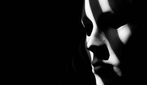 Preview wallpaper mask, bw, gloomy, face