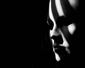 Preview wallpaper mask, bw, gloomy, face