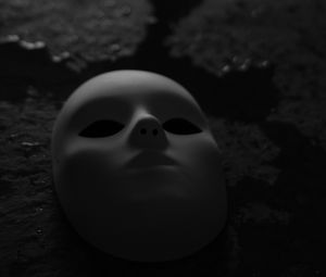 Preview wallpaper mask, bw, gloomy, dark