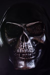 Preview wallpaper mask, skull, hood, dark