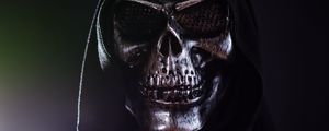 Preview wallpaper mask, skull, hood, dark