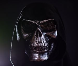 Preview wallpaper mask, skull, hood, dark