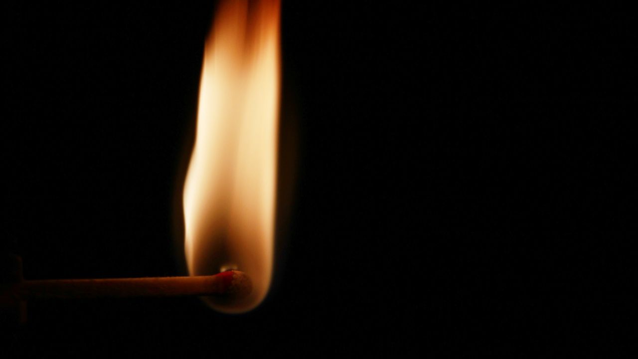 Wallpaper match, fire, flame, dark background