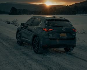 Preview wallpaper mazda cx-5, mazda, car, suv, gray, rear view, snow, sunset