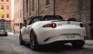 Preview wallpaper mazda mx-5, mazda, car, white