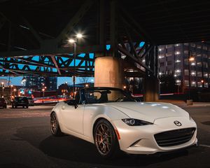 Preview wallpaper mazda mx-5, mazda, car, white, headlight