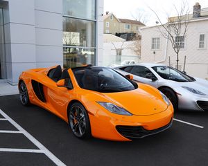 Preview wallpaper mclaren 12c, mclaren, car, orange, sports car