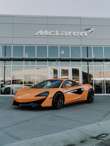 Preview wallpaper mclaren 12c, mclaren, sports car, salon