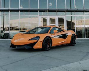 Preview wallpaper mclaren 12c, mclaren, sports car, salon