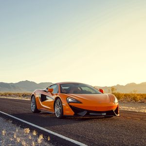 Preview wallpaper mclaren, 570s, orange, side view