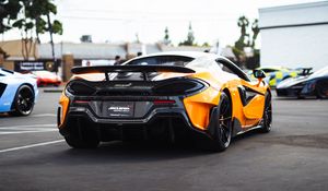 Preview wallpaper mclaren 600lt, mclaren, car, yellow, back view