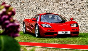 Preview wallpaper mclaren f1, mclaren, car, sports car, red, front view