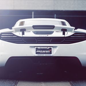 Preview wallpaper mclaren, mp4-12c, supercar, rear view