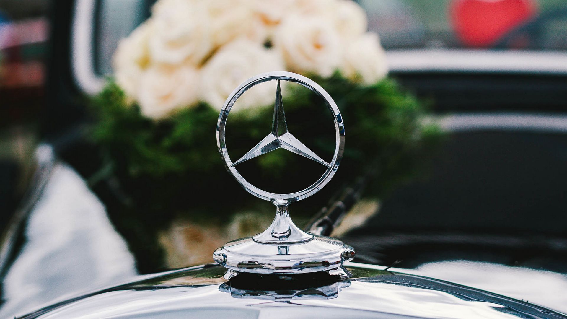 Best Mercedes benz logo iPhone HD Wallpapers - iLikeWallpaper
