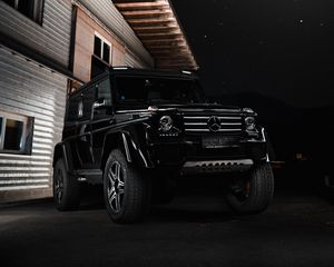 Preview wallpaper mercedes benz, car, jeep, front view