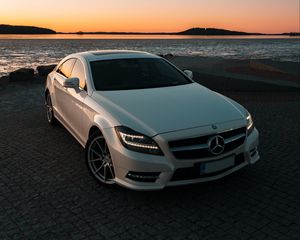 Preview wallpaper mercedes benz cls, mercedes benz, car, front view, headlights