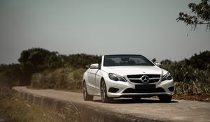 Preview wallpaper mercedes benz e 200, mercedes, car, convertible, white, front view