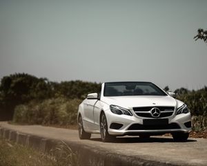 Preview wallpaper mercedes benz e 200, mercedes, car, convertible, white, front view