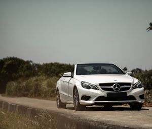 Preview wallpaper mercedes benz e 200, mercedes, car, convertible, white, front view