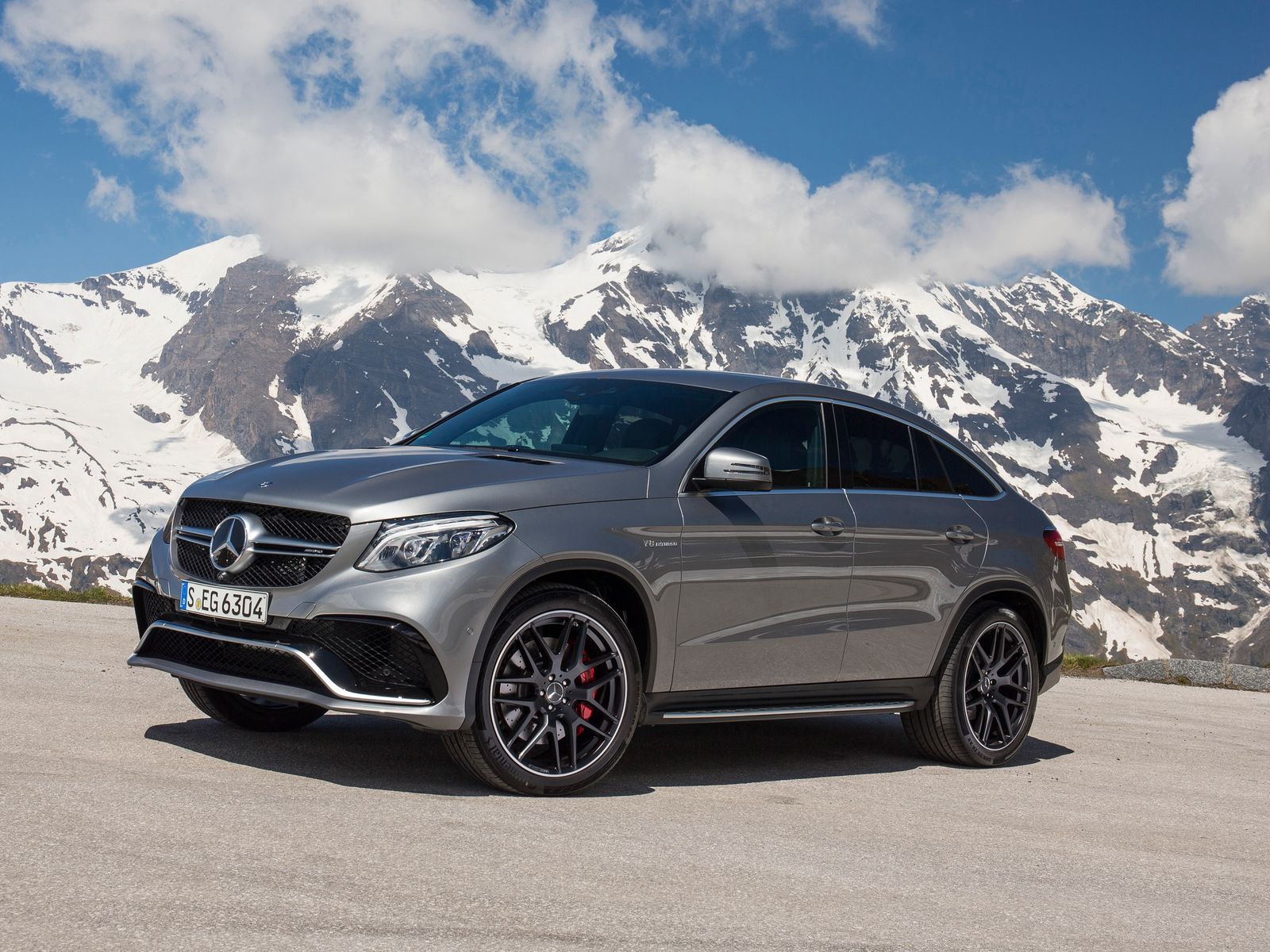 Download wallpaper 1600x1200 mercedes-benz, gle 450, amg, side view ...