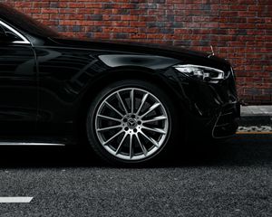 Preview wallpaper mercedes, car, black, side view, wheel