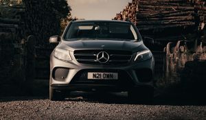 Preview wallpaper mercedes, car, suv, gray, front view