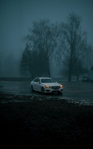 Preview wallpaper mercedes, car, white, fog