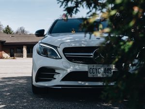 Preview wallpaper mercedes, car, white, tree, leaves, duck