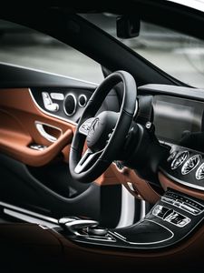 Preview wallpaper mercedes e200, mercedes, steering wheel, salon, car