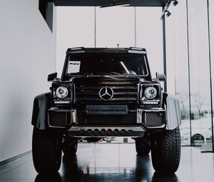 Preview wallpaper mercedes, suv, car, front view, black