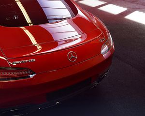 Preview wallpaper mercedes-benz, amg, red, rear view
