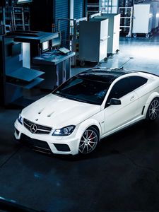 Preview wallpaper mercedes-benz, c63, amg, white, side view